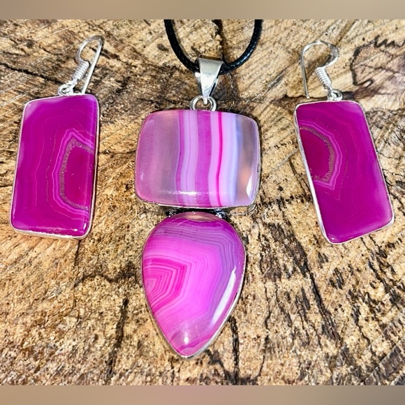Pink Botswana Lace Agate Pendant & Earrings - Picture 5 of 8